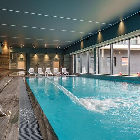 Apartament Delux Kasprowicza 20C Prywatny Parking Basen Sauna Oraz Silownia W Cenie Kołobrzeg Exteriör bild