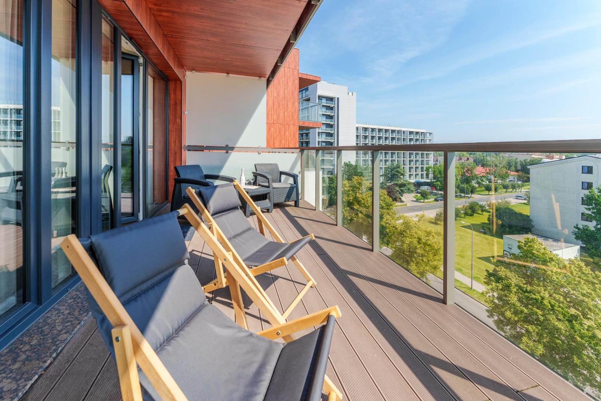 Apartament Delux Kasprowicza 20C Prywatny Parking Basen Sauna Oraz Silownia W Cenie Kołobrzeg Exteriör bild