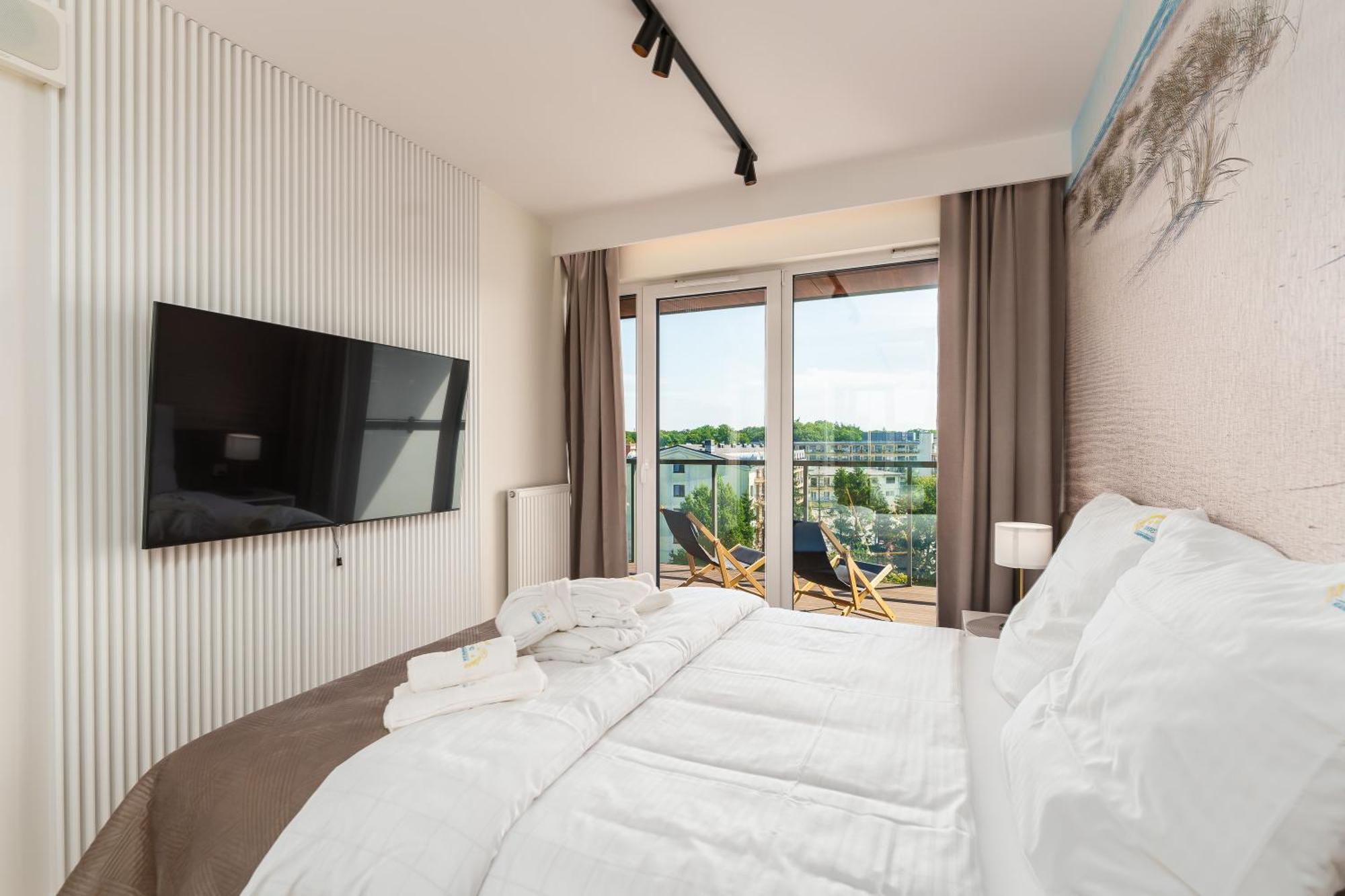 Apartament Delux Kasprowicza 20C Prywatny Parking Basen Sauna Oraz Silownia W Cenie Kołobrzeg Exteriör bild