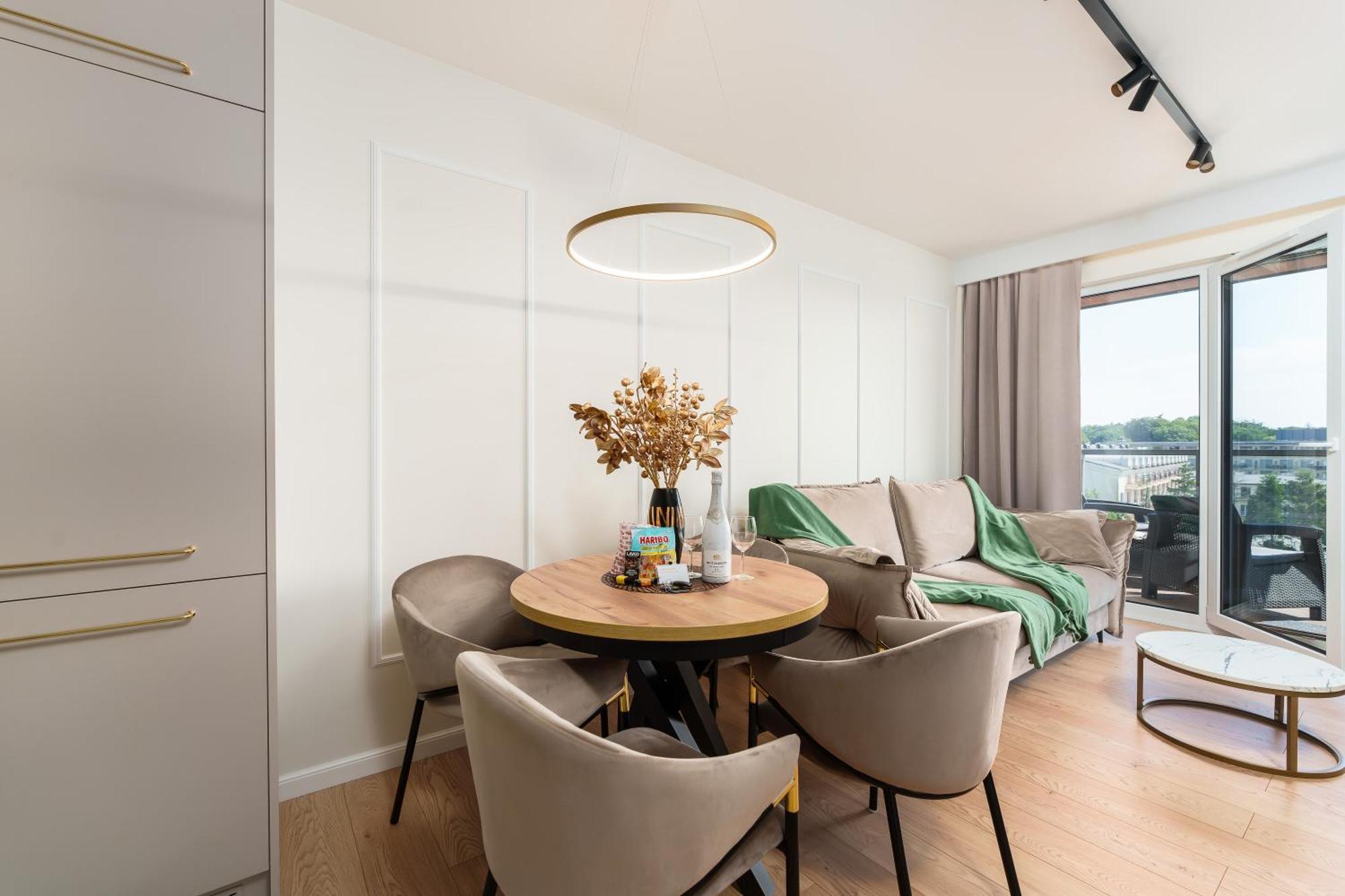 Apartament Delux Kasprowicza 20C Prywatny Parking Basen Sauna Oraz Silownia W Cenie Kołobrzeg Exteriör bild