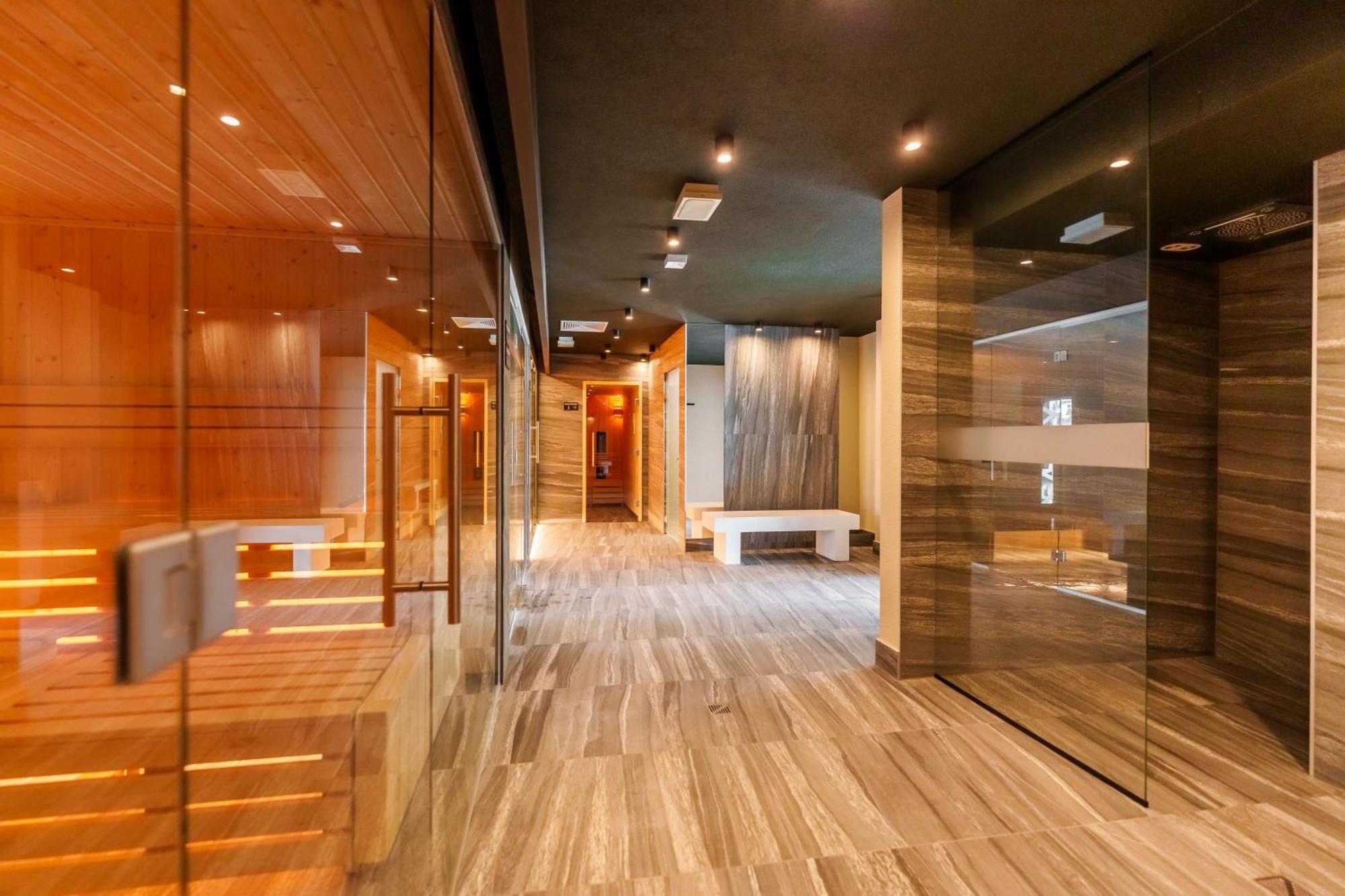 Apartament Delux Kasprowicza 20C Prywatny Parking Basen Sauna Oraz Silownia W Cenie Kołobrzeg Exteriör bild